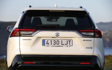 Suzuki Across 