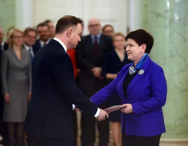 Miniatura: PR-owiec Dudy i Szydło robi kampanię PiS-u