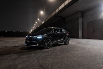 Toyota C-HR Hybrid Black Edition