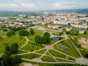 Miniatura: Ten hotel widmo straszy. Kiedyś był...