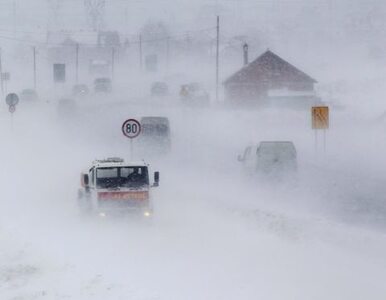 Miniatura: Potężna burza śnieżna nad Moskwą. 150...