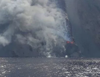 Miniatura: Pomarańczowy alarm na włoskiej Stromboli....