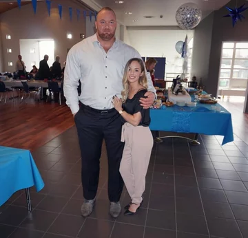 Thor Björnsson i Kelsey Henson 