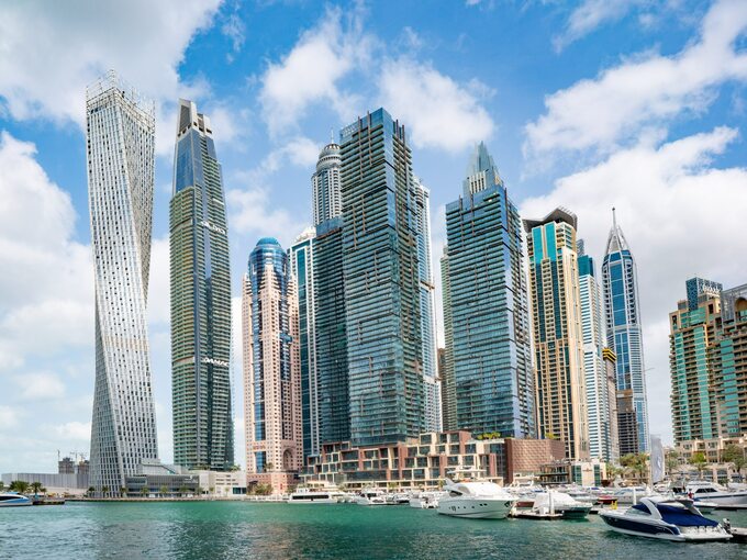 Wysokie budynki w Dubaju