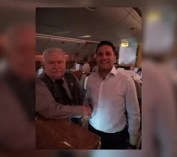 Lech Wałęsa na forum w Dubaju 