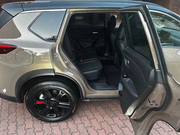 Nowy Nissan X-Trail 2026 Nowy model N-Trek