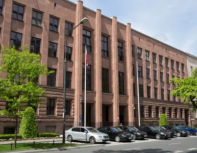 Miniatura: MSZ zarzuca KE pośpiech, stronniczość i...