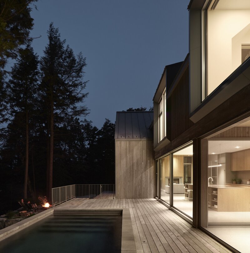 Minimalistyczny dom na klifie, projekt Matière Première Architecture