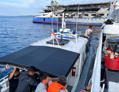 Miniatura: Horror na promie. Pasażerowie skakali z...