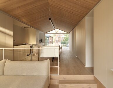 Miniatura: Dom, który nie powinien się zmieścić – a...