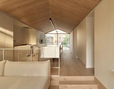 Miniatura: Dom, który nie powinien się zmieścić – a...