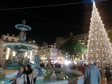 Jarmark świąteczny w Lizbonie 