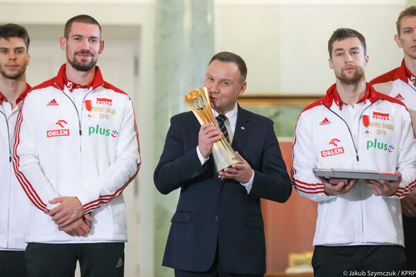 Miniatura: Mistrzowie świata w Pałacu Prezydenckim....