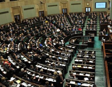 Miniatura: Sejm zmienił decyzję. Sześciolatki do...
