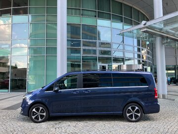 Mercedes EQV 300