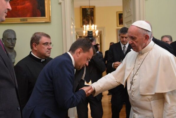 Miniatura: Spotkanie papieża z ministrem Błaszczakiem...