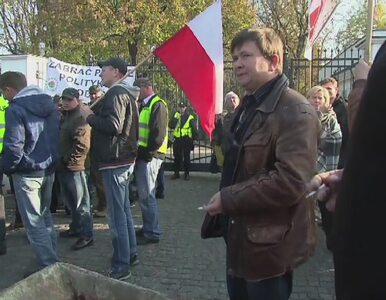 Miniatura: Trwa protest w Warszawie. "To eutanazja...