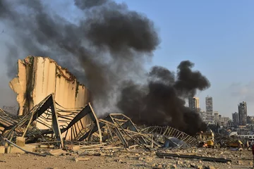 Bejrut. Skutki wybuchu w porcie 