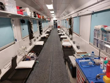 Relacja „Wprost” z pociągu medycznego z Medyki do Gdyni 