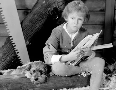 To kadr z filmu „Historia żółtej ciżemki”. Wiesz, kogo przedstawia to zdjęcie?