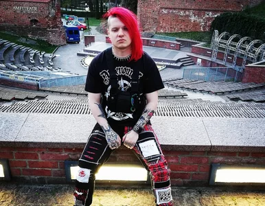 Miniatura: Polski raper próbował popełnić samobójstwo...