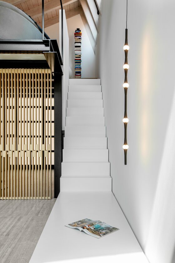 Loft w dawnym warsztacie blacharskim, projekt Paola Marè 