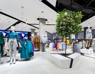 Miniatura: LPP zamyka wszystkie sklepy w Rosji