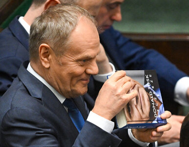 Miniatura: Tusk chce „zastopować politycznych...