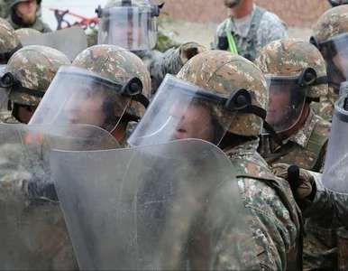 Miniatura: Napięta sytuacja w stolicy Armenii....