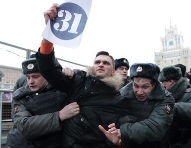 Miniatura: Rosja: demonstracje w obronie prawa do...