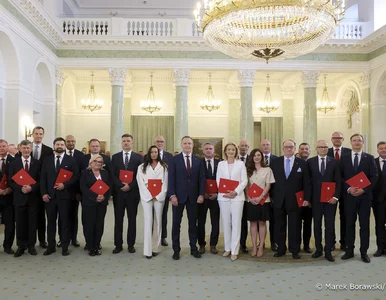 Miniatura: Nawrocki przedstawił nowych doradców....