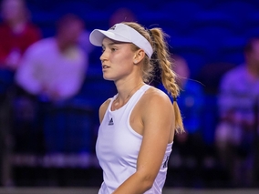 Jelena Rybakina wskazała przyczynę kontuzji Igi Świątek. Odważna diagnoza