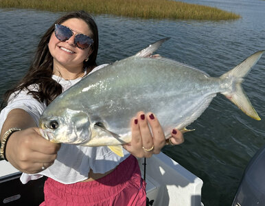 Miniatura: 18-letnia wędkarka złowiła rekordową rybę....
