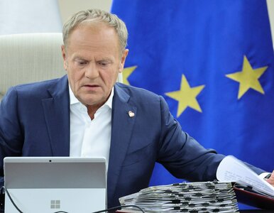 Miniatura: Tusk o ograniczeniu 800 plus dla...