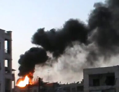 Miniatura: Syria: siły Asada atakują z powietrza - 18...