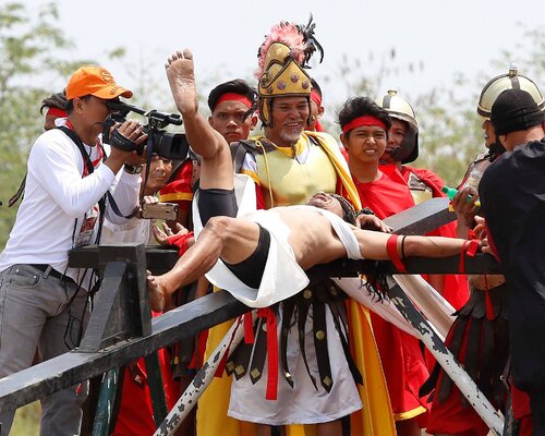 Miniatura: Wielki Piątek na Filipinach