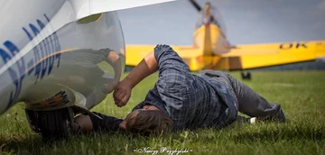 Podczepianie liny do holowania 