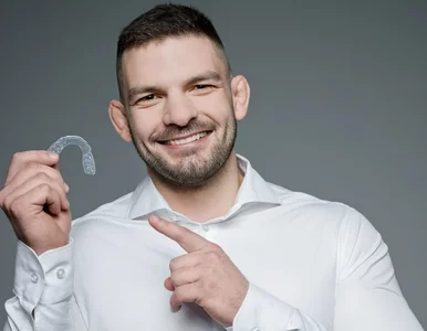 Miniatura: Nakładki ortodontyczne Hello Smile, polska...