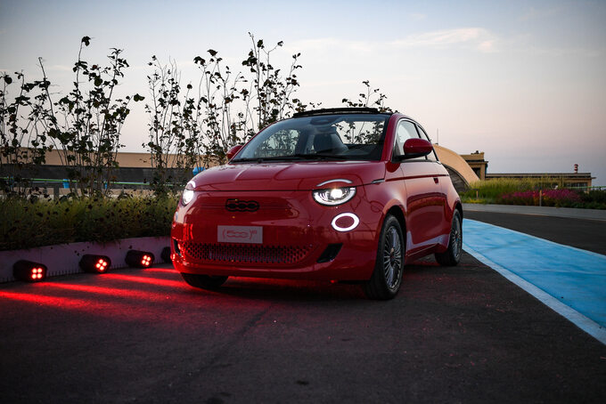 Fiat (RED)500