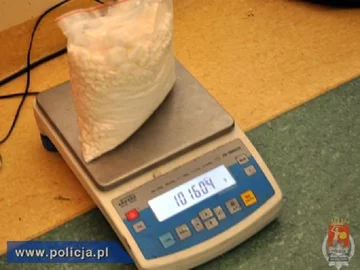 Policjanci przejęli amfetaminę wartą około 30 tys. zł.