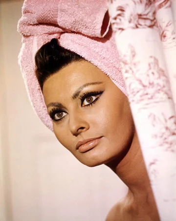 Sophia Loren w filmie „Arabeska” (1966) 