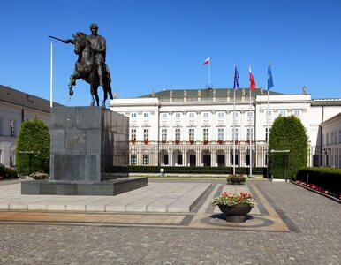Miniatura: Służby „ubarwiły” incydent pod Pałacem...