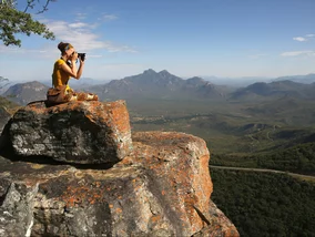 Miniatura: Wodospady, pustynia i ciepłe fale oceanu....