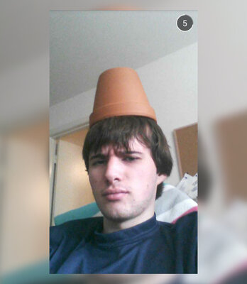 Miniatura: Mężczyzna zmienił się w kobietę. Pokazał...