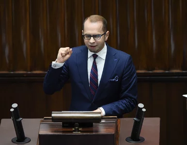 Miniatura: Poseł wykluczony z obrad mówi o...