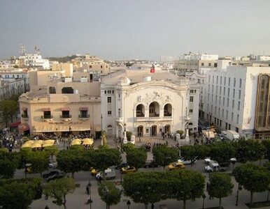 Miniatura: Kolejne demonstracje w Tunisie. Policja...