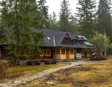 Miniatura: Schronisko w Tatrach z najlepszym...