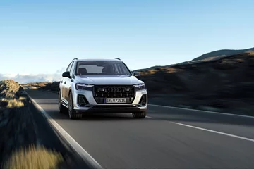 Nowe Audi Q7 TFSI e quattro 