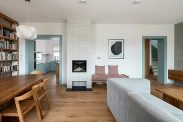 Mieszkanie w kamienicy na przedmieściach Pragi, projekt No Architects Linka, No Architects