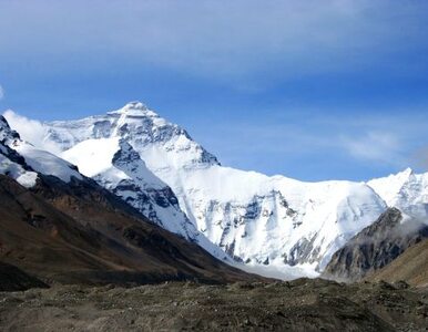 Miniatura: Mount Everest przesunął się po trzęsieniu...